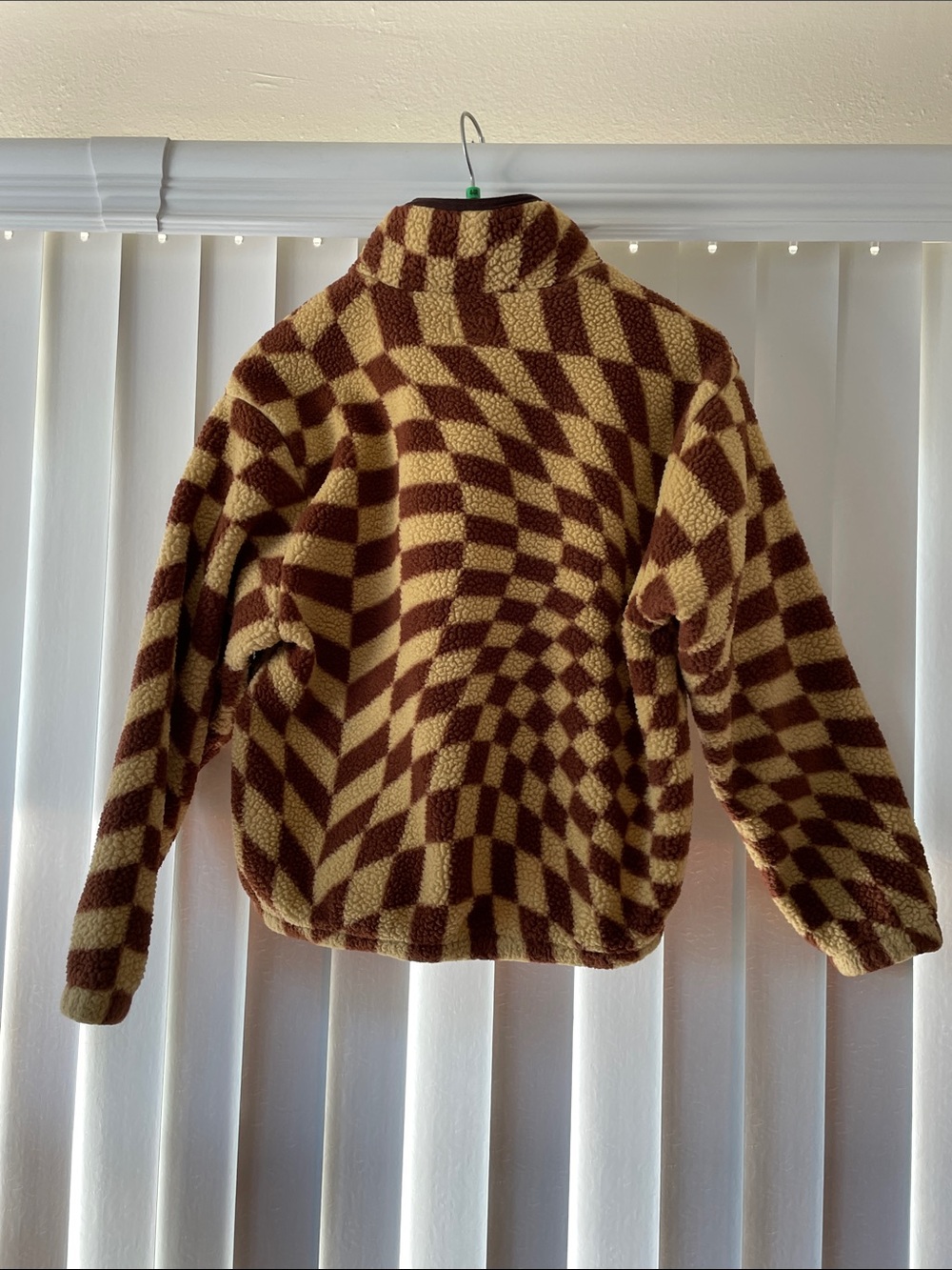 Urban Outfitters- Obey- Brown & Cream wavy Checkerboard Sherpa Pullover- women S - Picture 5 of 6